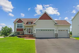 9477 Dunes Ln, Cottage Grove, MN 55016 - Photo 3