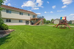 9477 Dunes Ln, Cottage Grove, MN 55016 - Photo 45