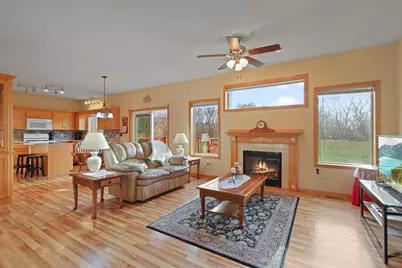 23352 Isanti Street NE, Bethel, MN 55005 - Photo 5