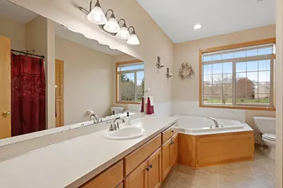 23352 Isanti Street NE, Bethel, MN 55005 - Photo 9