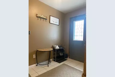 1413 21st Street S, Fargo,  58103 - Photo 3