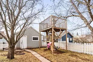 2431 Hammond Ave, Superior, WI 54880 - Photo 35