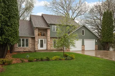 2577 Spirit Drive E, North Saint Paul, MN 55109 - Photo 49