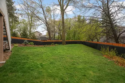 2577 Spirit Drive E, North Saint Paul, MN 55109 - Photo 45