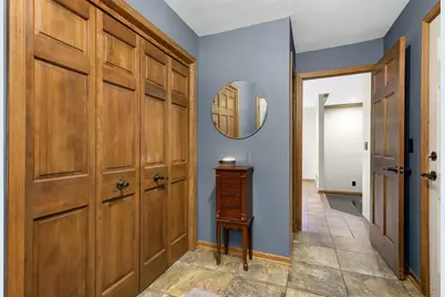 2577 Spirit Drive E, North Saint Paul, MN 55109 - Photo 21