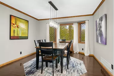 2577 Spirit Drive E, North Saint Paul, MN 55109 - Photo 9