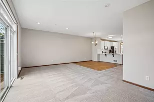 15559 Eagles Nest Wy, Apple Valley, MN 55124 - Photo 9
