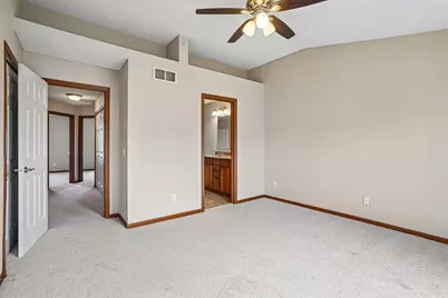 15559 Eagles Nest Way #703, Apple Valley, MN 55124 - Photo 17