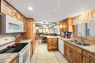 509 Main St W, Silver Lake, MN 55381 - Photo 9