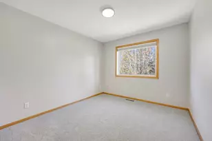 3473 Sunbury Dr, Woodbury, MN 55125 - Photo 17