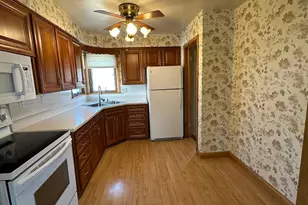 1611 4th Ave SE, Austin, MN 55912 - Photo 9