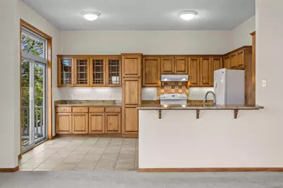 1396 Summit Shores Drive, Burnsville, MN 55306 - Photo 9