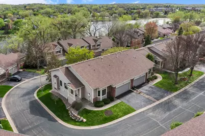 1396 Summit Shores Drive, Burnsville, MN 55306 - Photo 5