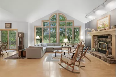 481 Sleepy Hollow Drive, Roberts, WI 54023 - Photo 7