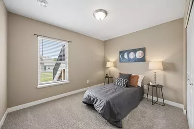 18192 Hartlin Avenue, Lakeville, MN 55044 - Photo 33