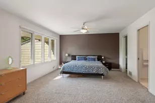 1058 Cedar View Dr, Minneapolis, MN 55405 - Photo 13