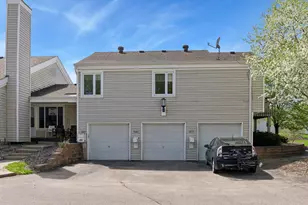 7449 Landau Dr, Bloomington, MN 55438 - Photo 25
