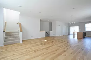 8652 Kenyon Ct NE, Blaine, MN 55449 - Photo 5