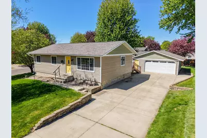 101 7th Avenue NE, Kasson, MN 55944 - Photo 1