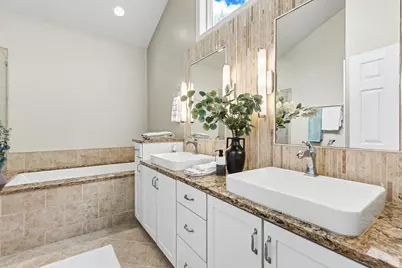 6459 Pinnacle Drive, Eden Prairie, MN 55346 - Photo 25