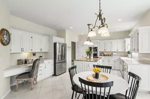 6459 Pinnacle Dr, Eden Prairie, MN 55346 - Photo 13