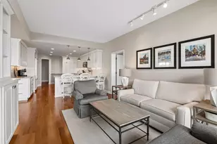 100 3rd Ave S, Minneapolis, MN 55401 - Photo 15