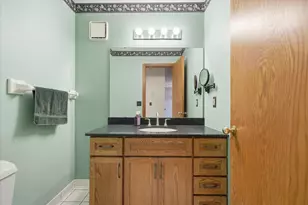 151 King Hill Rd, Golden Valley, MN 55416 - Photo 25