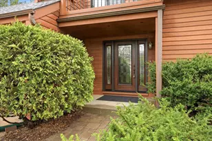 151 King Hill Rd, Golden Valley, MN 55416 - Photo 3