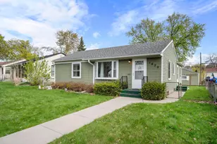 1675 Iowa Ave E, Saint Paul, MN 55106 - Photo 7