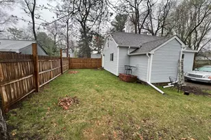 330 4th Ave NE, Pine City, MN 55063 - Photo 3
