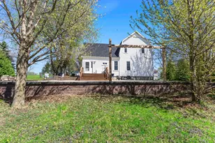 105 1st St S, Elysian, MN 56028 - Photo 23