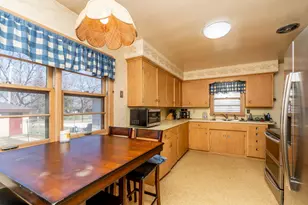 709 Shakopee Ave E, Shakopee, MN 55379 - Photo 7