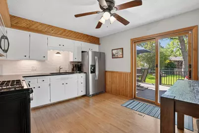 2046 Diffley Road, Eagan, MN 55122 - Photo 9