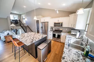 862 Portsmith Dr NW, Rochester, MN 55901 - Photo 17