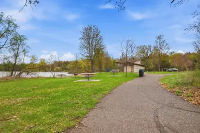 3295 Greenbrier Street #D105, Vadnais Heights, MN 55127 - Photo 35