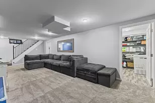 1988 Memory Ln, North Saint Paul, MN 55109 - Photo 27