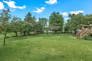 4441 Hillvale Ave N, Oakdale, MN 55128 - Photo 47