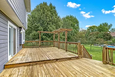 4441 Hillvale Avenue N, Oakdale, MN 55128 - Photo 41
