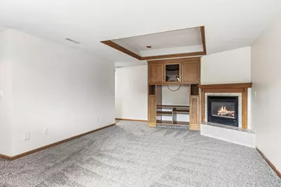 4441 Hillvale Avenue N, Oakdale, MN 55128 - Photo 31