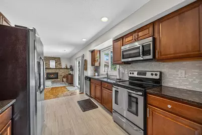 7270 Timber Lane N, Maple Grove, MN 55369 - Photo 3