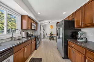 7270 Timber Ln N, Maple Grove, MN 55369 - Photo 5