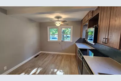 1029 6th Avenue SE, Rochester, MN 55904 - Photo 7