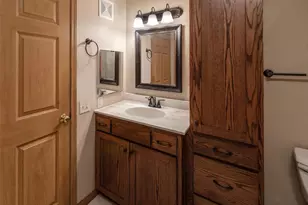1321 Lake Dr W, Chanhassen, MN 55317 - Photo 9