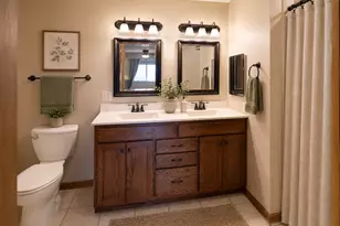 1321 Lake Dr W, Chanhassen, MN 55317 - Photo 5