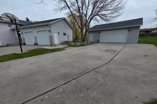 6212 13th St N, Moorhead, MN 56560 - Photo 75