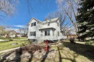 404 2nd St S, Wahpeton,  58075 - Photo 31