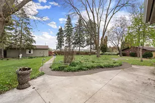2115 Linn Dr, Owatonna, MN 55060 - Photo 41
