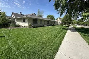324 Juniper St, Brainerd, MN 56401 - Photo 1