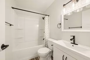 1577 Millpond Ct, Chaska, MN 55318 - Photo 9
