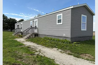 409 N Silver Street, Wykoff, MN 55990 - Photo 3